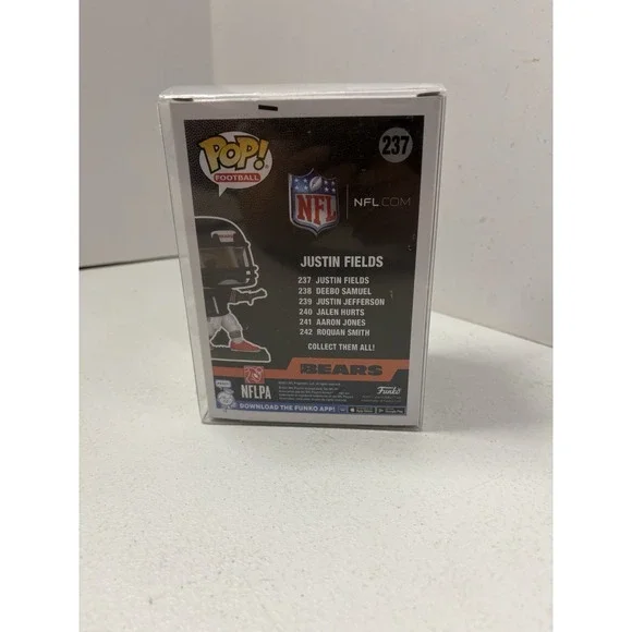 New Funko Pop Football NFL Chicago Bears #237 Justin Fields vinyl figure - Picture 3 of 5